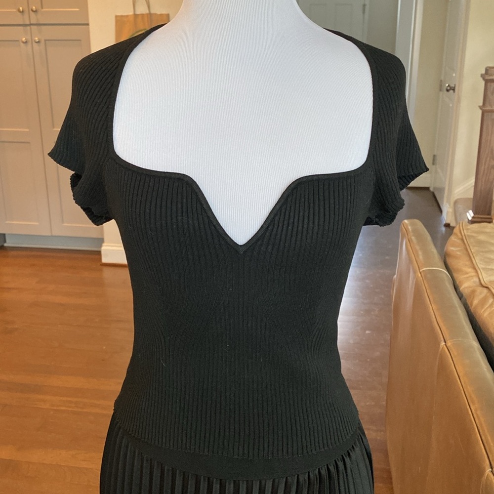 H&M Rib Knit Crop Top(7) - Picture 3 of 7